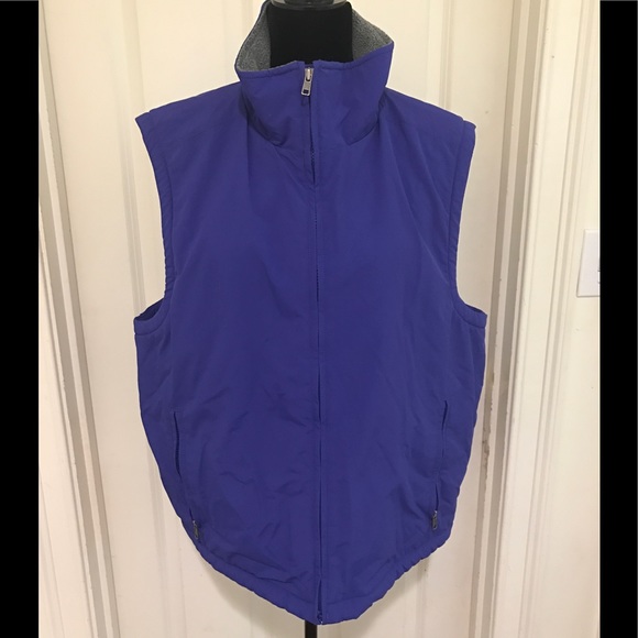 L.L. Bean Other - Men's  Blue Nylon LL Bean vest. Size Large